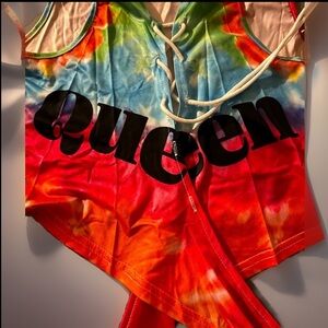 💋QUEEN Crop Sleeveless Front Split W/ A Shoelace Pulling It 2Gether W/Tie Dye